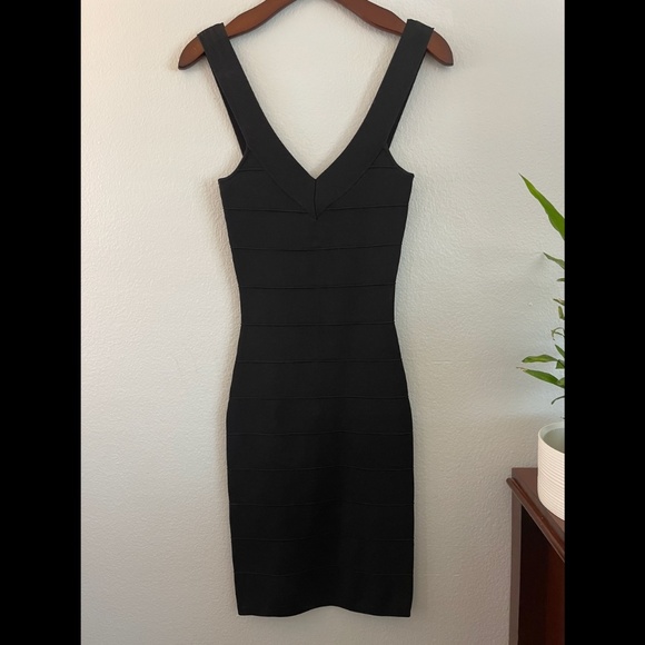 Small Black GUESS BY MARCIANO Bandage Dress - Picture 1 of 3